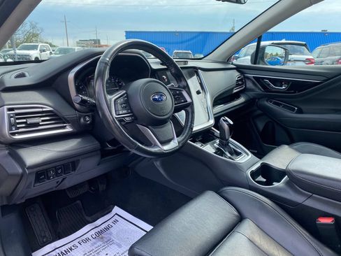 Used 2023 Subaru Outback Limited AWD/4WD image 9