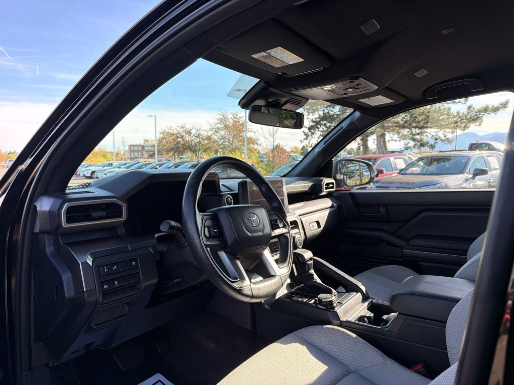 Used 2026 Toyota 4Runner SR5 AWD/4WD image 25