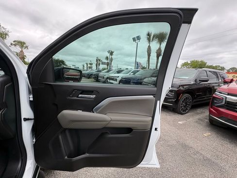 New 2026 Chevrolet Colorado ZR2 AWD/4WD image 28