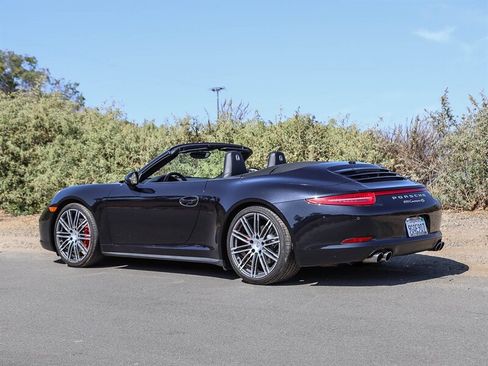 Used 2015 Porsche 911 Carrera 4S AWD/4WD image 4