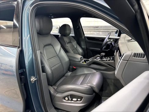 Used 2019 Porsche Cayenne AWD/4WD image 10