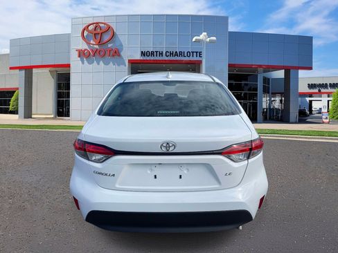 Used 2025 Toyota Corolla LE FWD image 7