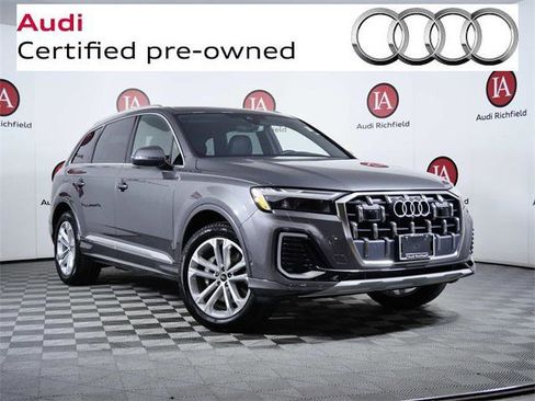 Used 2025 Audi Q7 2.0T Premium w/ Convenience Package image 1