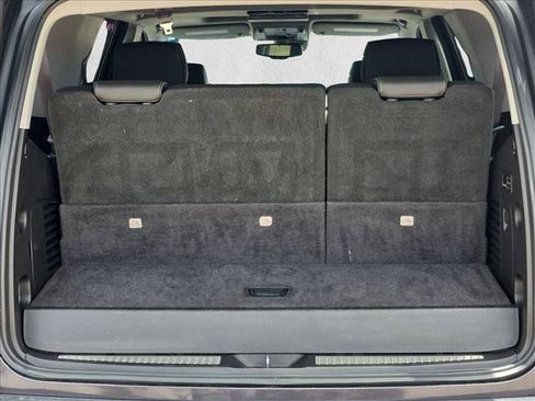 Used 2017 GMC Yukon Denali w/ Open Road Package RWD image 6