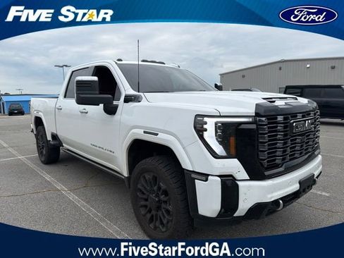 Used 2025 GMC Sierra 2500 Denali Ultimate AWD/4WD image 1