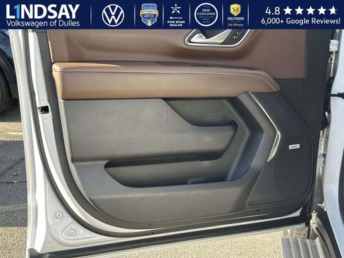 Used 2022 Chevrolet Tahoe High Country image 8