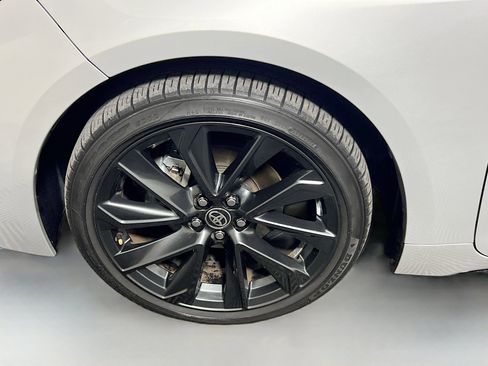 Used 2024 Toyota Corolla SE image 13