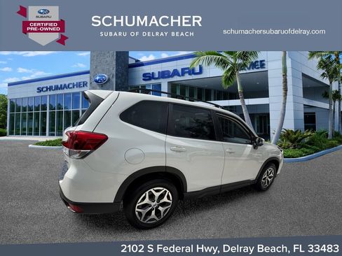 Certified 2023 Subaru Forester Premium AWD/4WD image 7