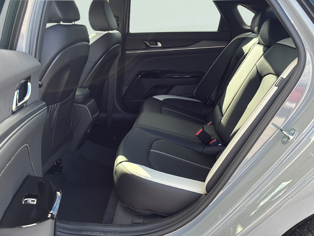 New 2026 Kia K5 GT-Line FWD image 25