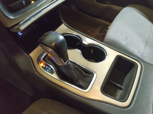 Used 2016 Jeep Grand Cherokee Laredo w/ Quick Order Package 23E image 26