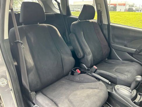 Used 2010 Honda Fit Sport image 16