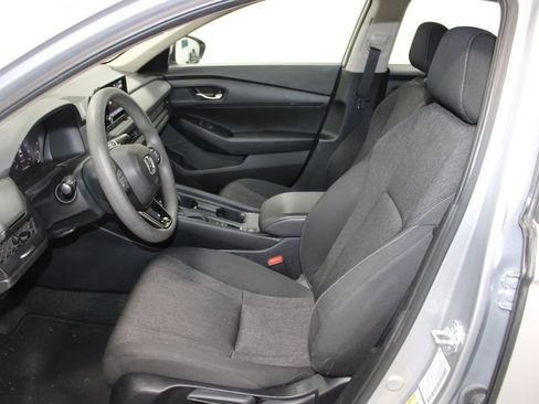 Used 2024 Honda Accord LX image 14