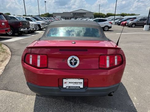 Used 2010 Ford Mustang Premium RWD image 38