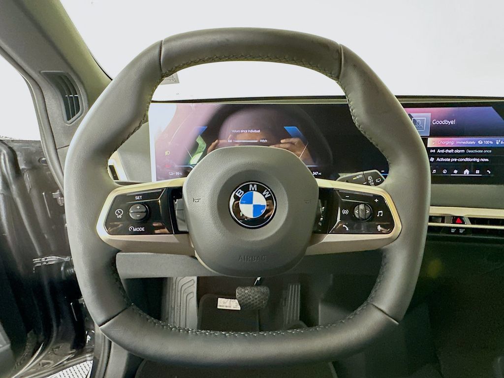 Used 2026 BMW iX xDrive60 AWD/4WD image 10