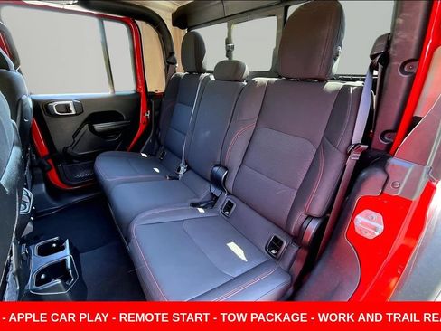 Used 2021 Jeep Gladiator Rubicon w/ Cold Weather Group AWD/4WD image 22