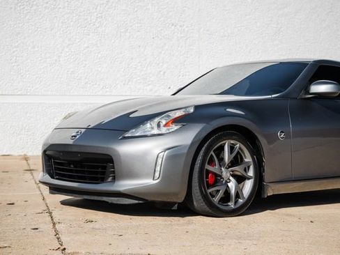 Used 2014 Nissan 370Z Coupe w/ Sport Package image 57