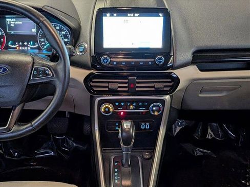 Used 2018 Ford EcoSport Titanium image 12