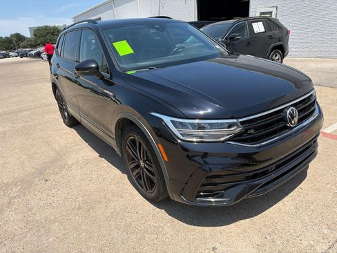 Used 2022 Volkswagen Tiguan SE R-Line FWD image 3