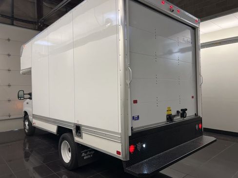 New 2026 Ford E-350 and Econoline 350 Super Duty w/ Power Equipment Group image 4