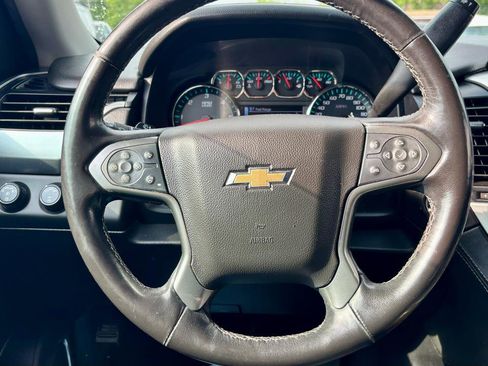 Used 2020 Chevrolet Tahoe LT AWD/4WD image 21