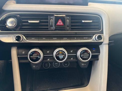 Used 2022 Genesis G70 3.3T w/ Sport Advanced Package AWD/4WD image 24