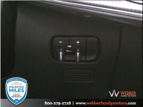 Used 2023 Jeep Grand Wagoneer Series III w/ Rear Seat Video Group 1 AWD/4WD image 42