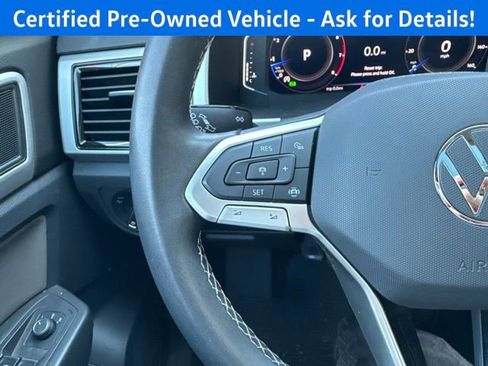 Certified 2023 Volkswagen Atlas SE w/ Panoramic Sunroof Package AWD/4WD image 16
