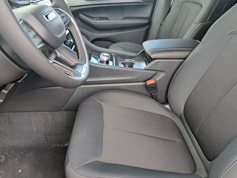 New 2026 Jeep Grand Cherokee Laredo RWD image 18