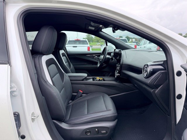 Used 2024 Chevrolet Blazer EV LT AWD/4WD image 10