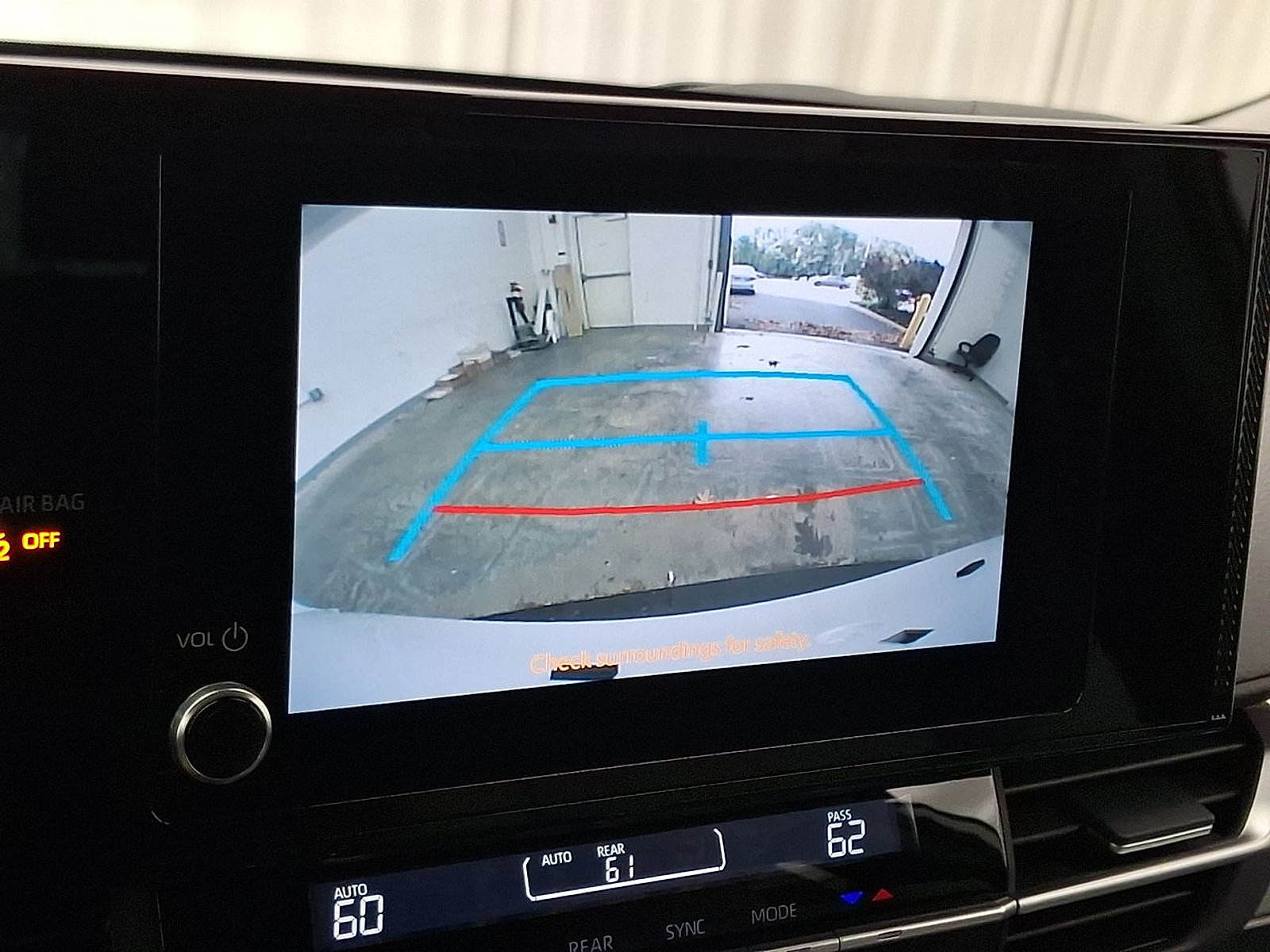 Certified 2026 Toyota Sienna LE AWD/4WD image 19