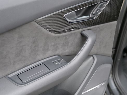 Used 2020 Audi SQ7 Prestige w/ Prestige Package image 36