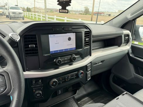 Used 2023 Ford F150 XL w/ Trailer Tow Package image 22