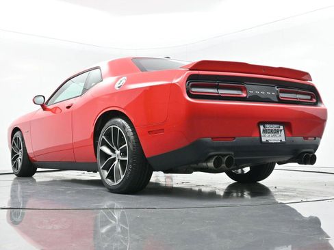 Used 2018 Dodge Challenger R/T w/ Performance Handling Group image 47