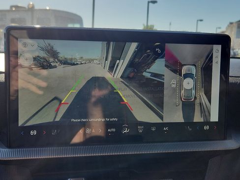 Used 2025 Ford Explorer ST w/ Sun And Sound Package image 23