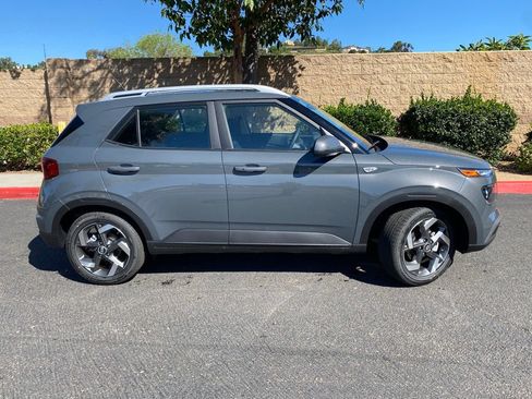 Certified 2026 Hyundai Venue SEL image 7