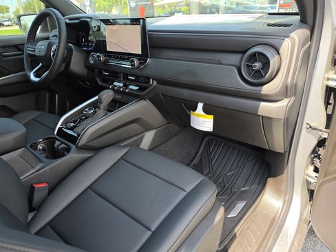 New 2026 Chevrolet Colorado Trail Boss AWD/4WD image 18