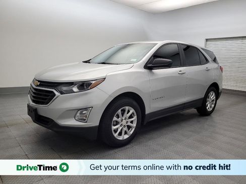 Used 2020 Chevrolet Equinox LS image 1