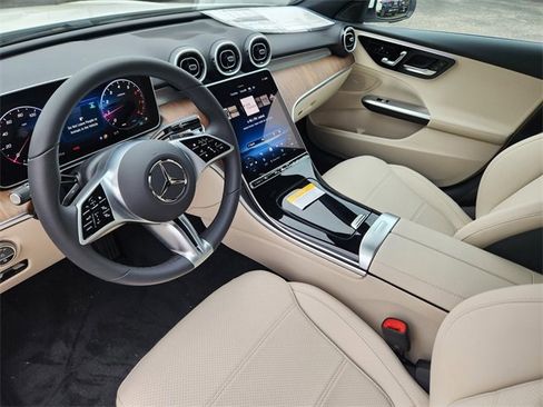 Certified 2025 Mercedes-Benz C 300 4MATIC Sedan image 7