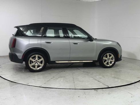 Used 2025 MINI Cooper Countryman S image 9