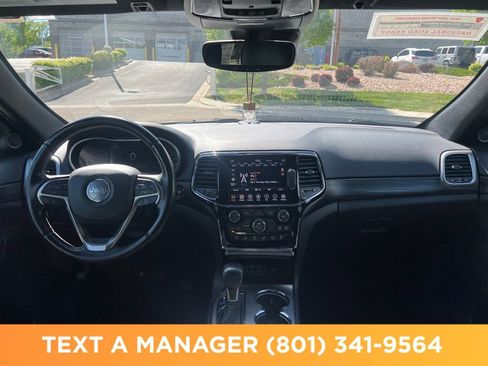 Used 2020 Jeep Grand Cherokee Altitude AWD/4WD image 16