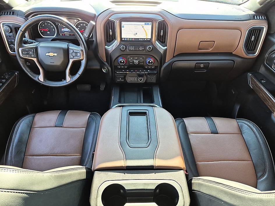 Used 2022 Chevrolet Silverado 1500 High Country AWD/4WD image 31