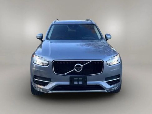 Used 2017 Volvo XC90 T6 Momentum w/ Vision Package AWD/4WD image 3