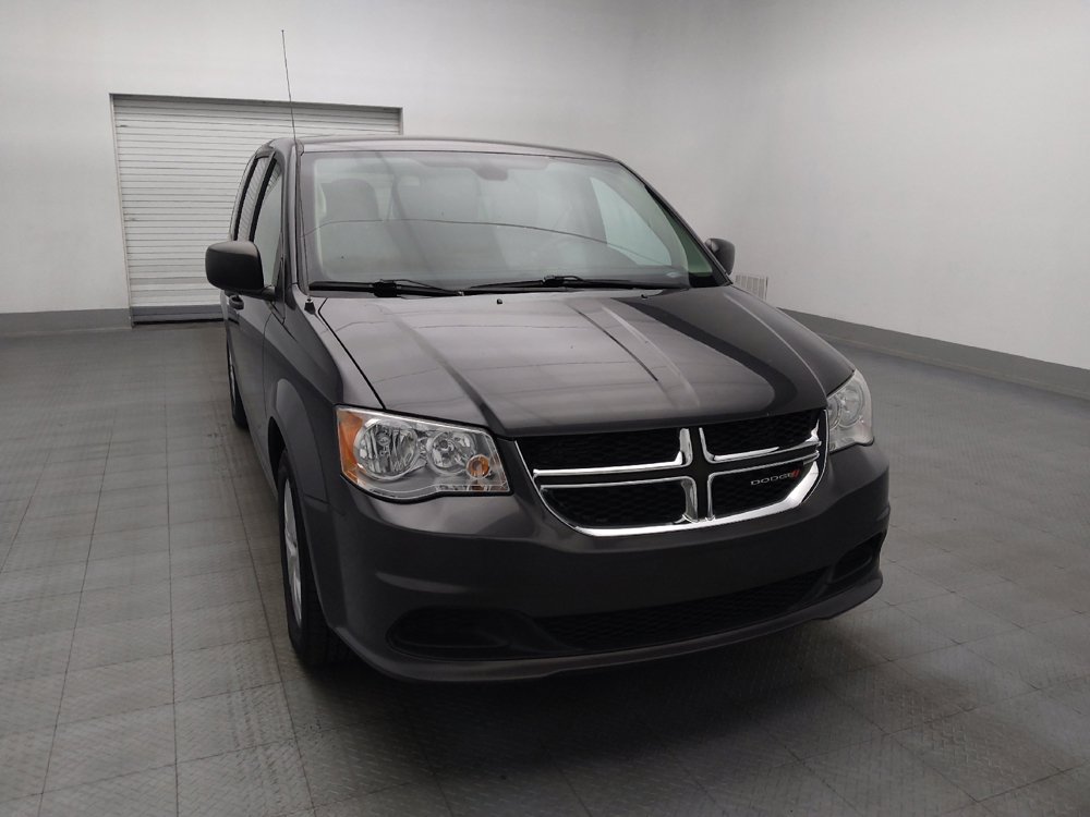 Used 2019 Dodge Grand Caravan SE FWD image 14