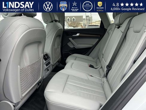 Used 2023 Audi Q5 e Premium Plus w/ Premium Plus Package image 13