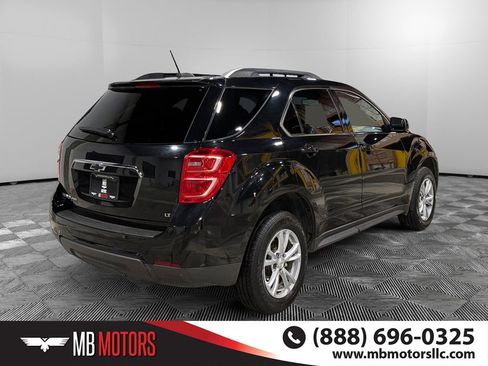 Used 2017 Chevrolet Equinox LT w/ Convenience Package image 3