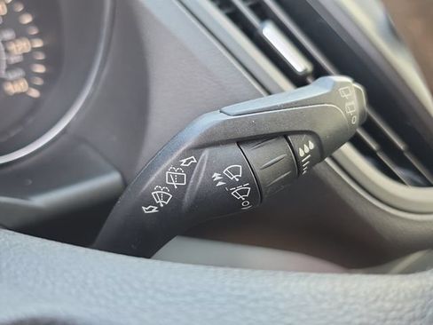 Used 2019 Ford Escape S FWD image 22
