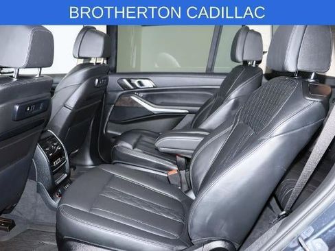 Used 2022 BMW X7 xDrive40i w/ Premium Package AWD/4WD image 30