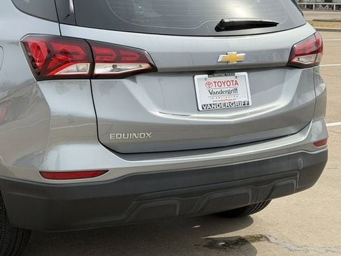 Used 2023 Chevrolet Equinox LS image 6