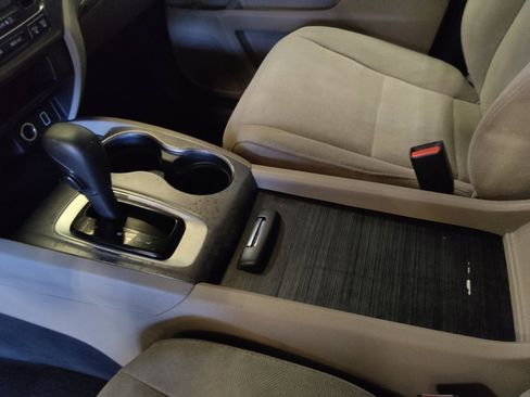 Used 2019 Honda Pilot LX image 26