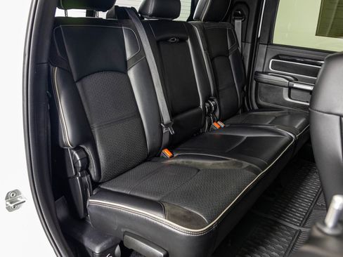 Used 2019 RAM 2500 Laramie AWD/4WD image 45
